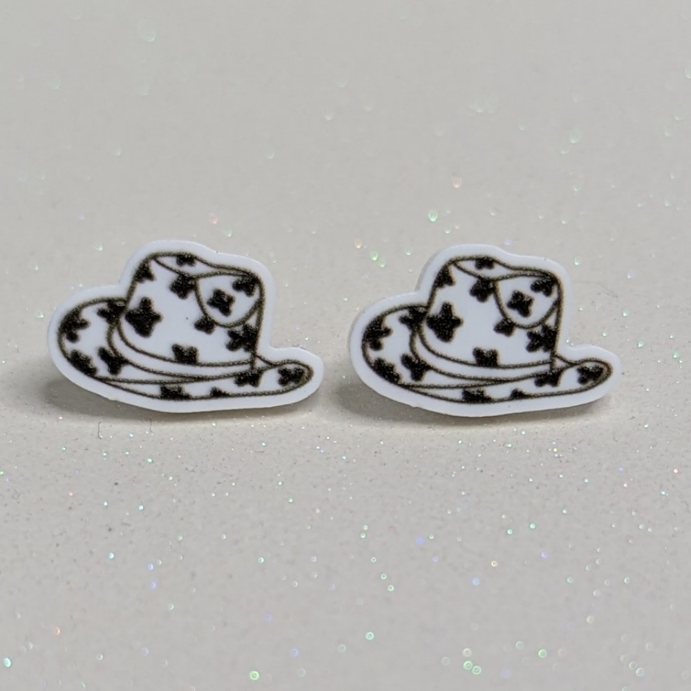 Cowboy hat cow print white and black acrylic stud earrings